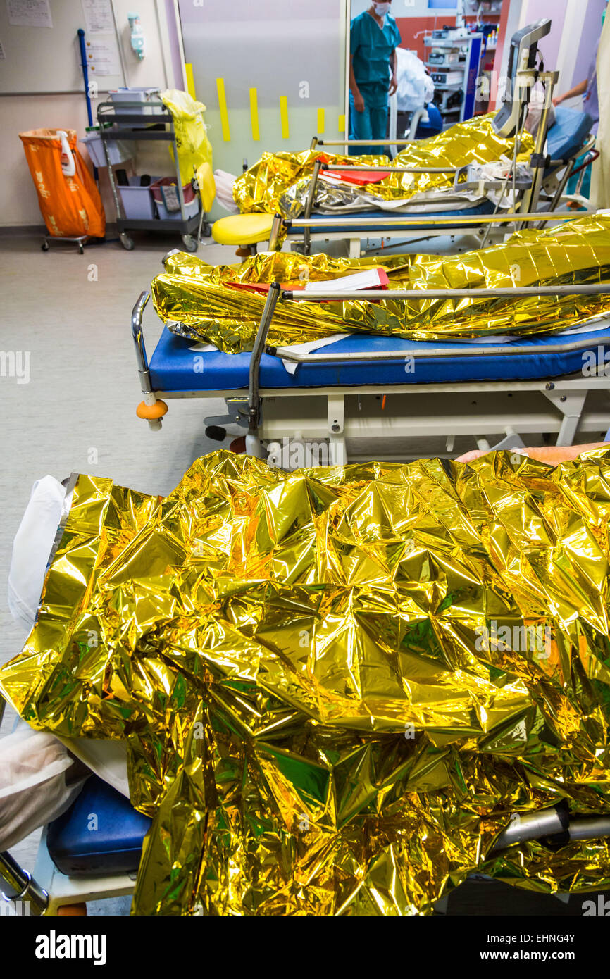 Les patients en attente de chirurgie. Banque D'Images