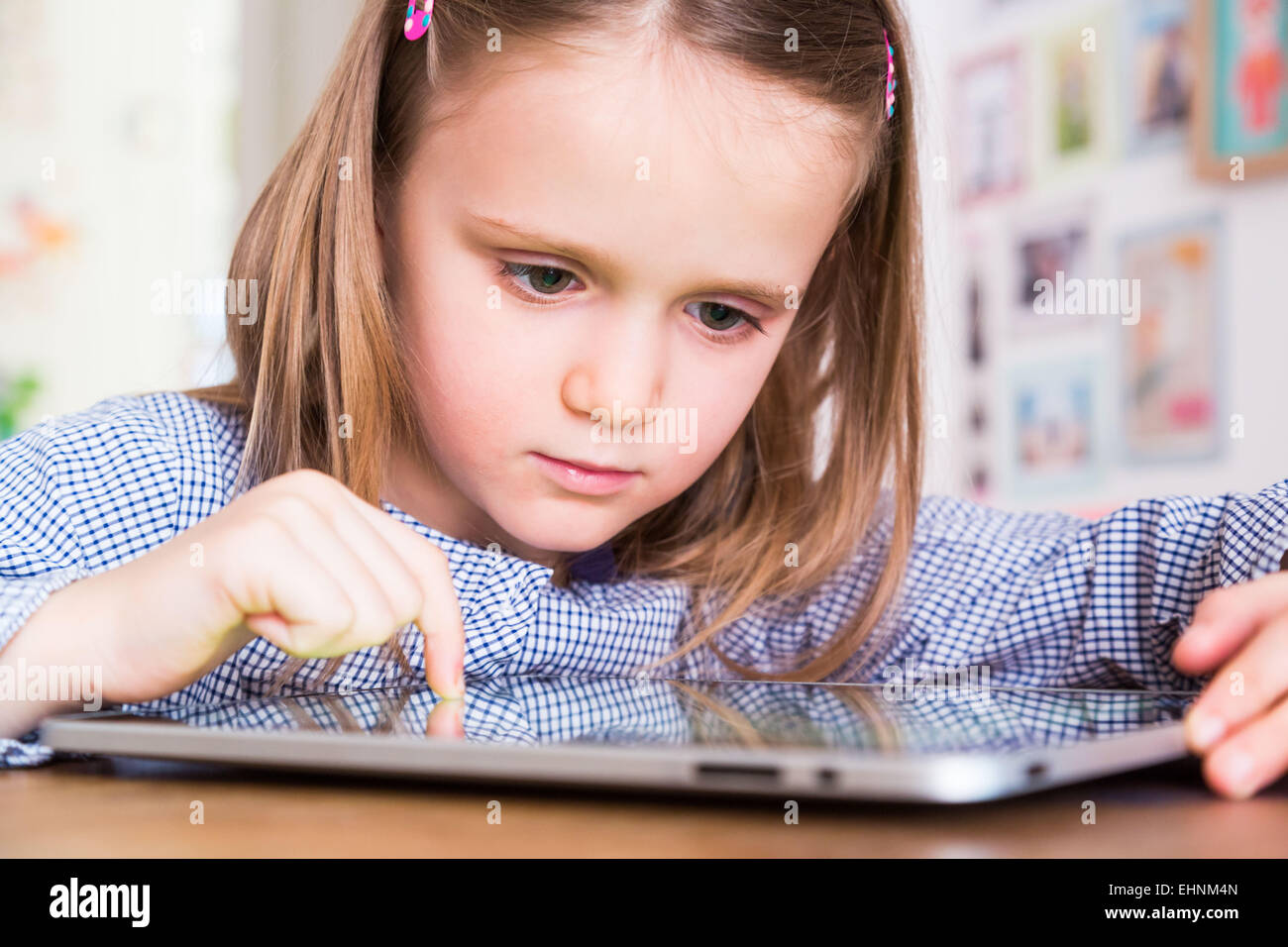 5 Year Old Girl Banque d'image et photos Alamy