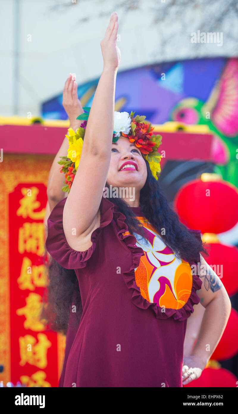 Les spectacles de danse folklorique Tahitienne au Nouvel An chinois qui a eu lieu à Las Vegas , Nevada Banque D'Images