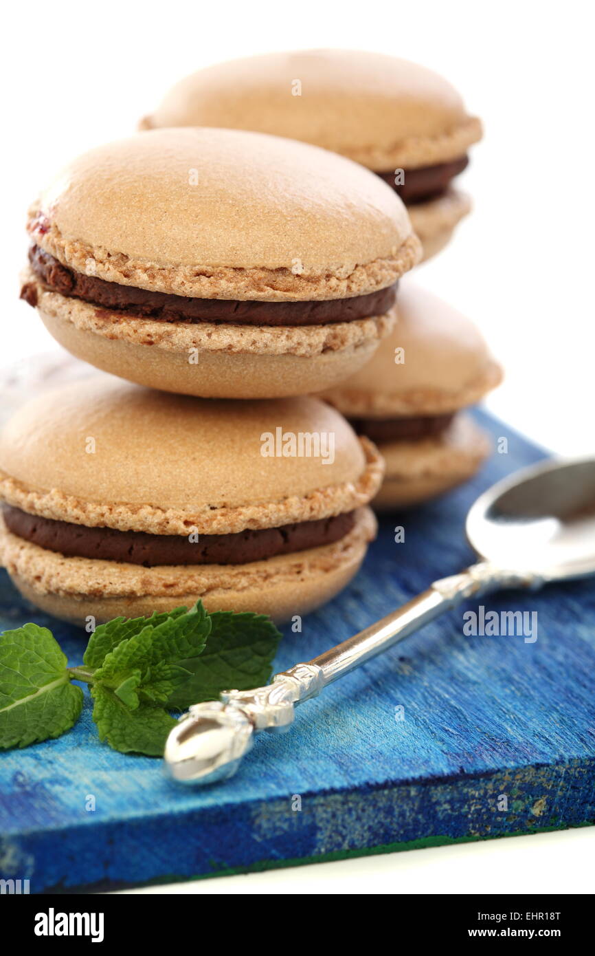 Gâteau aux amandes au chocolat et menthe. Banque D'Images