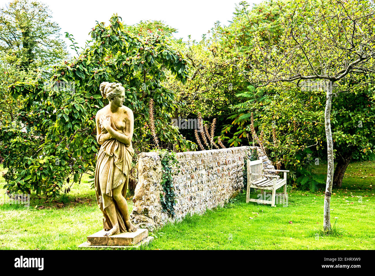 Jardin à Monk's House, la maison de Virginia et Leonard Woolf à Rodmell, Sussex Banque D'Images