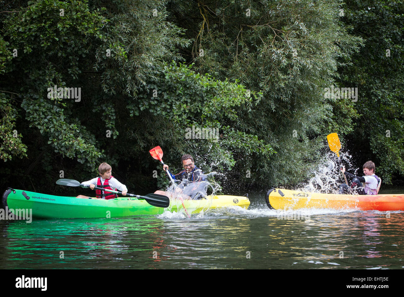 Le canoë-kayak dans l'EURE (27), FRANCE Banque D'Images