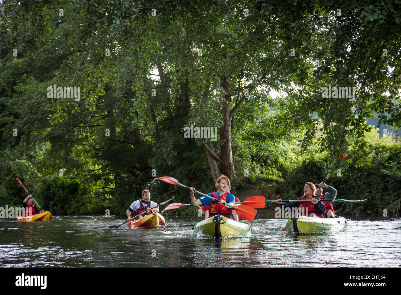 Le canoë-kayak dans l'EURE (27), FRANCE Banque D'Images