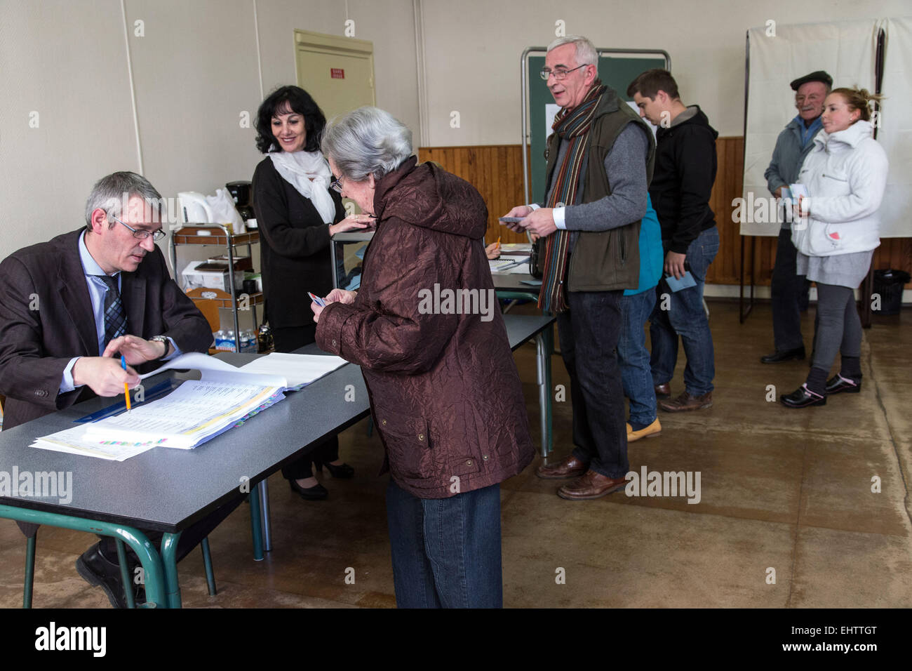 En France vote - Élections municipales Banque D'Images