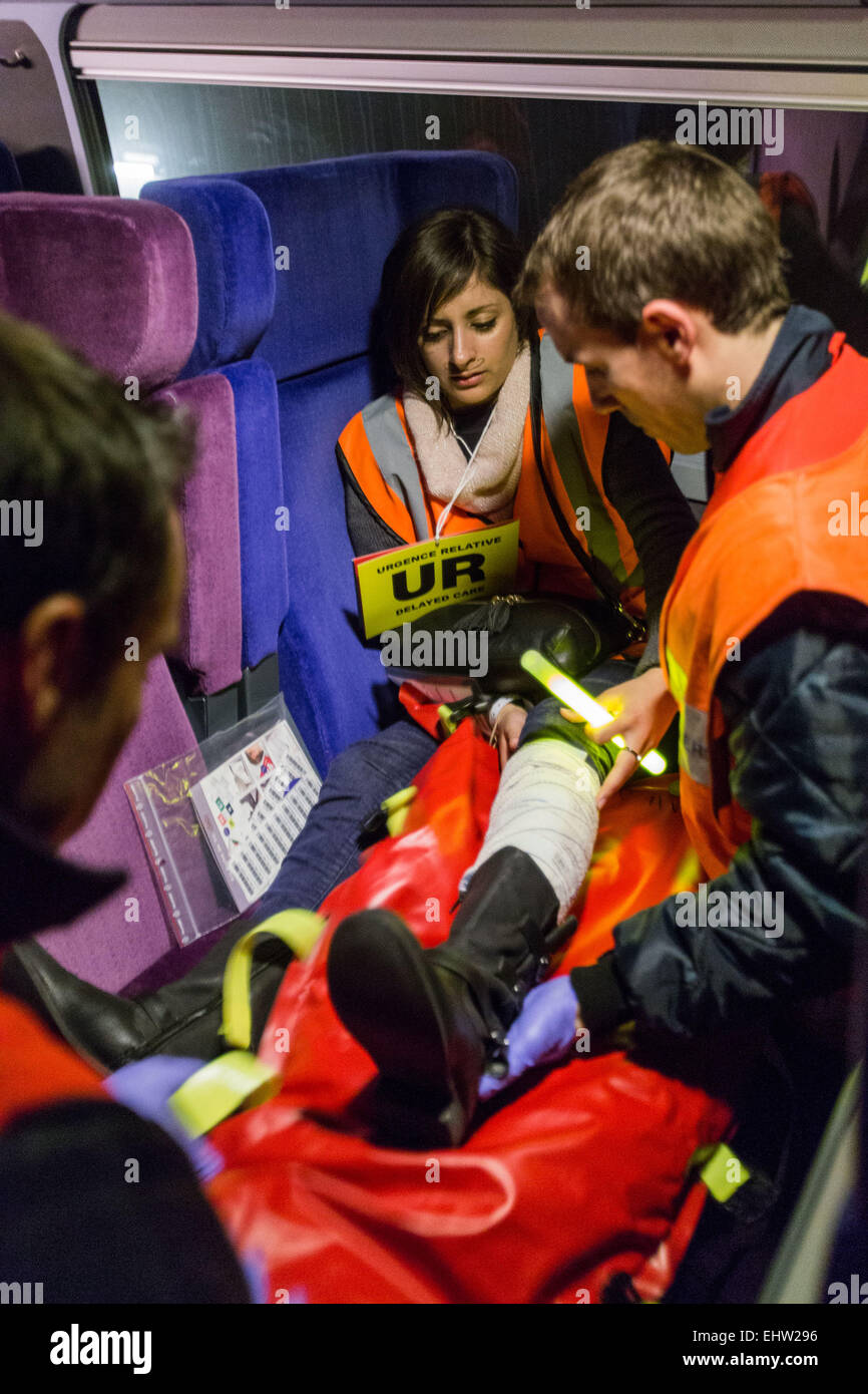 SIMULATION D'ACCIDENTS FERROVIAIRES Banque D'Images