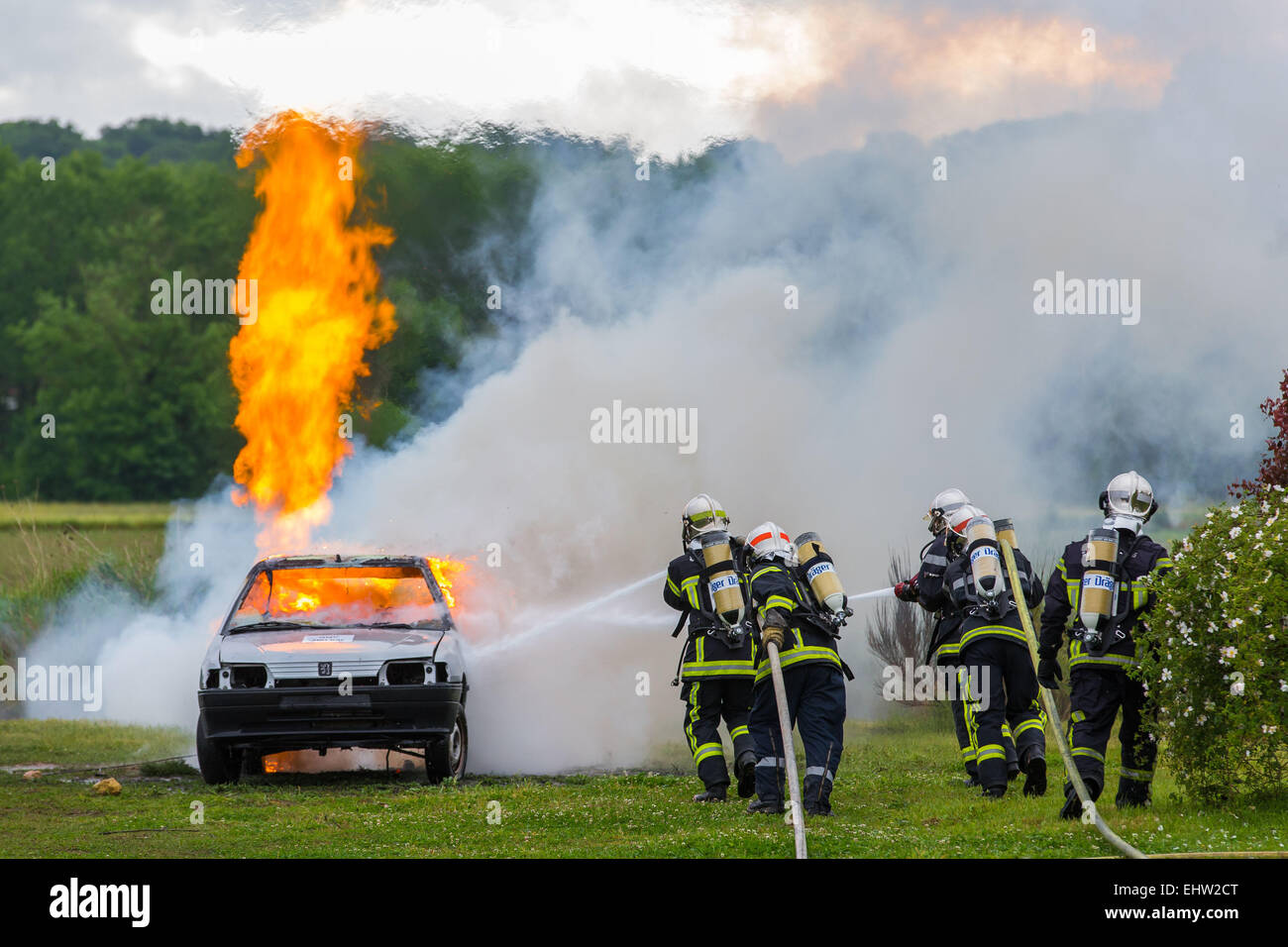 FEU DE VOITURE GPL Banque D'Images FEU DE VOITURE GPL Banque D'Images