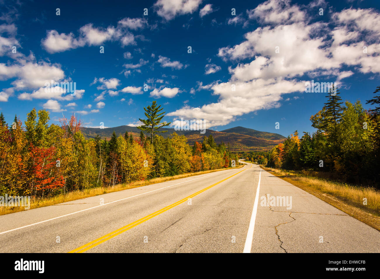 Automne couleur sur Owls Head Highway dans White Mountain National Forest, New Hampshire. Banque D'Images