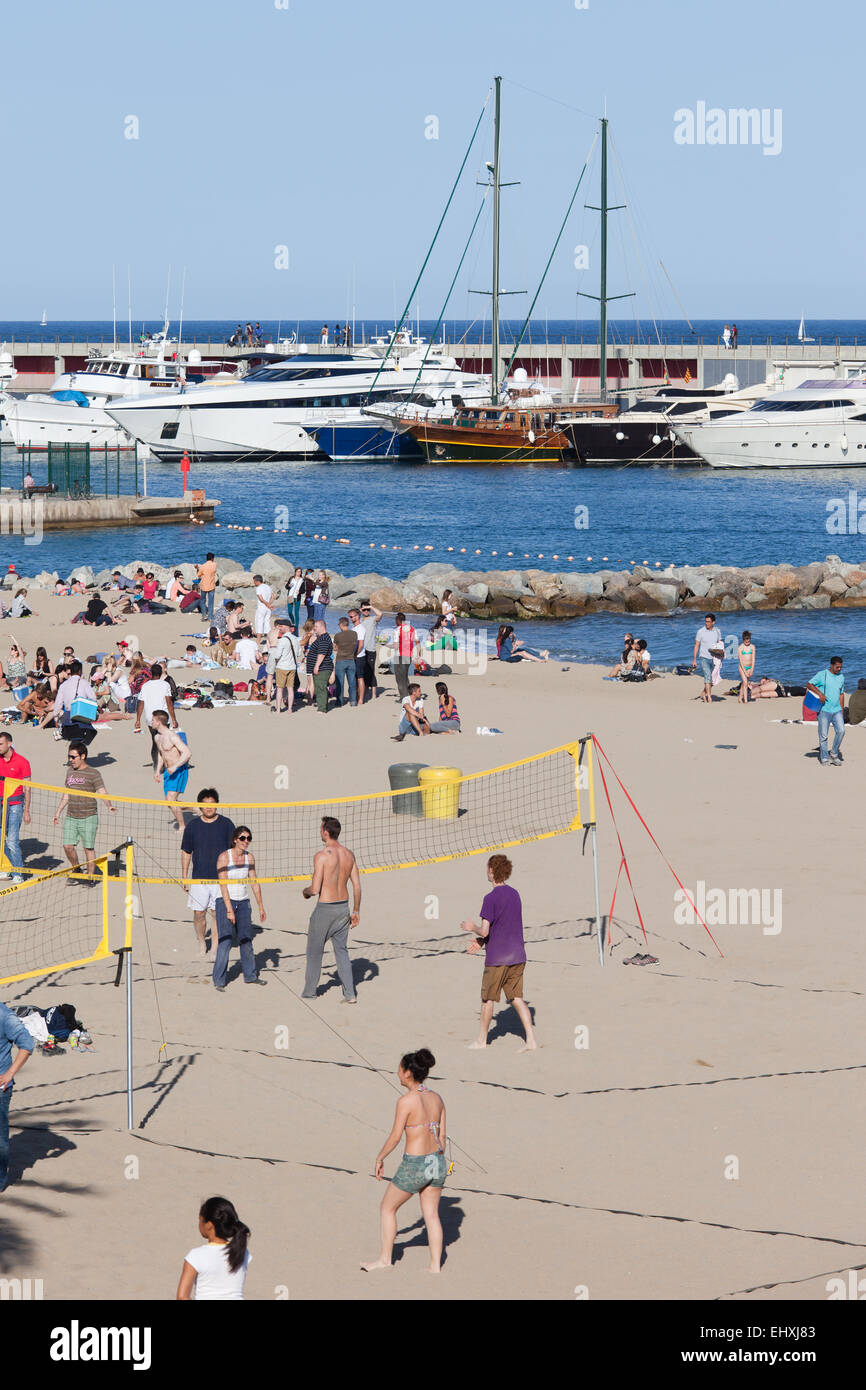 La plage de Barceloneta à Barcelone, Catalogne, Espagne. Banque D'Images