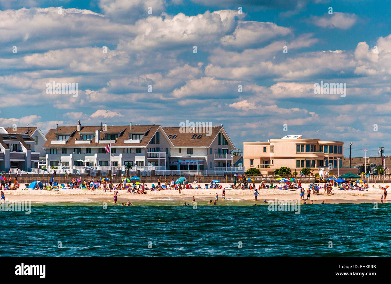 Les personnes et les bâtiments sur la plage de Point Pleasant Beach, New Jersey. Banque D'Images