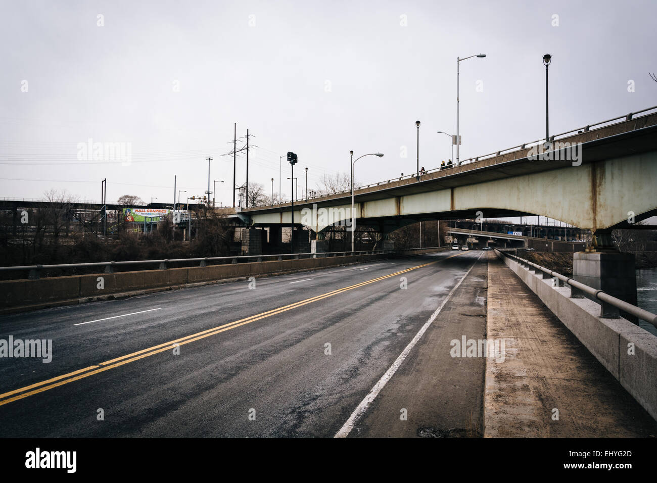 Ponts sur la rivière Schuylkill à Philadelphie, Pennsylvanie. Banque D'Images