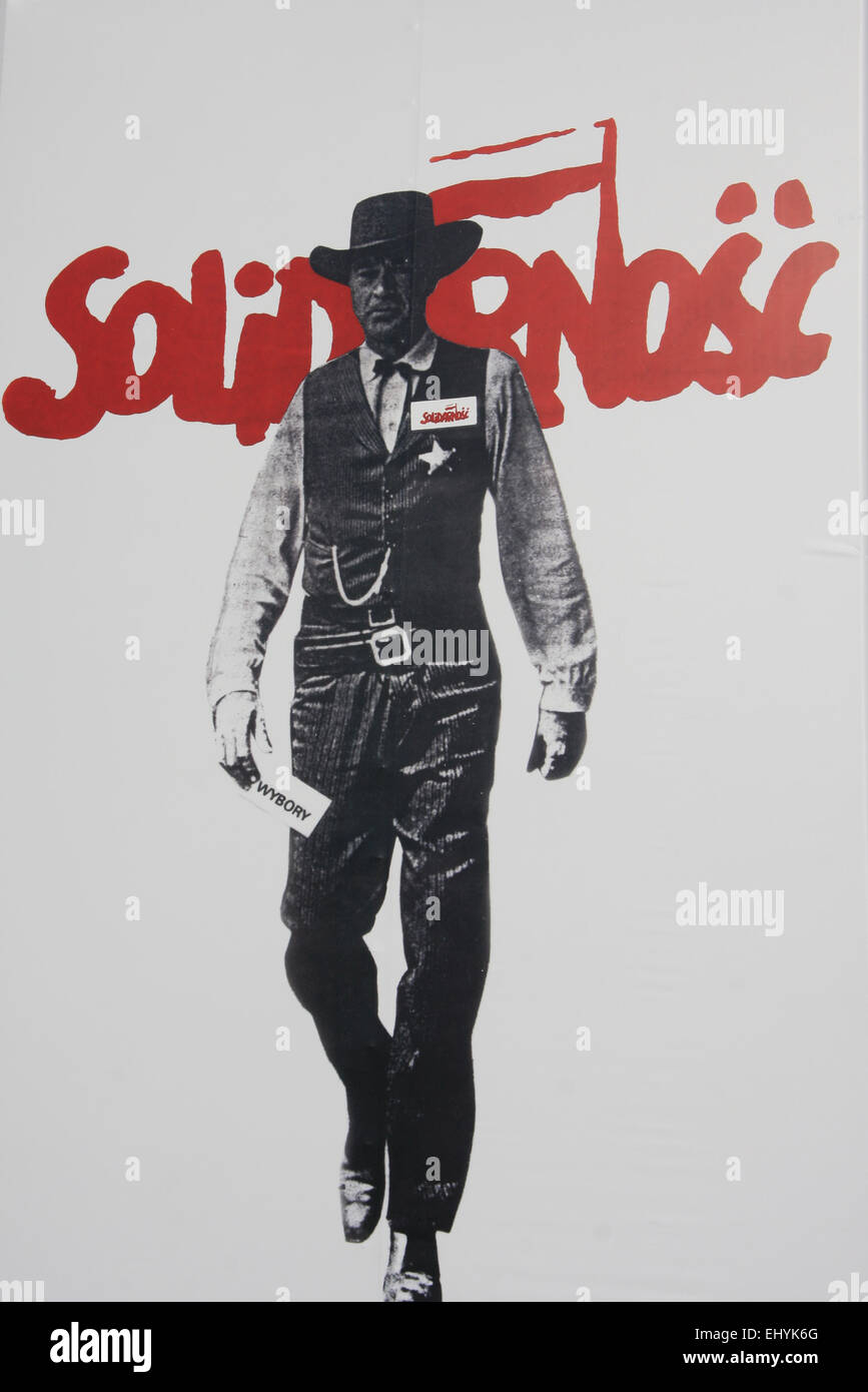 Pologne, Varsovie, Europe, Solidarnosc, solidarité, syndicat, Syndicat, poster, rouge, Gary Cooper, Sheriff, Banque D'Images