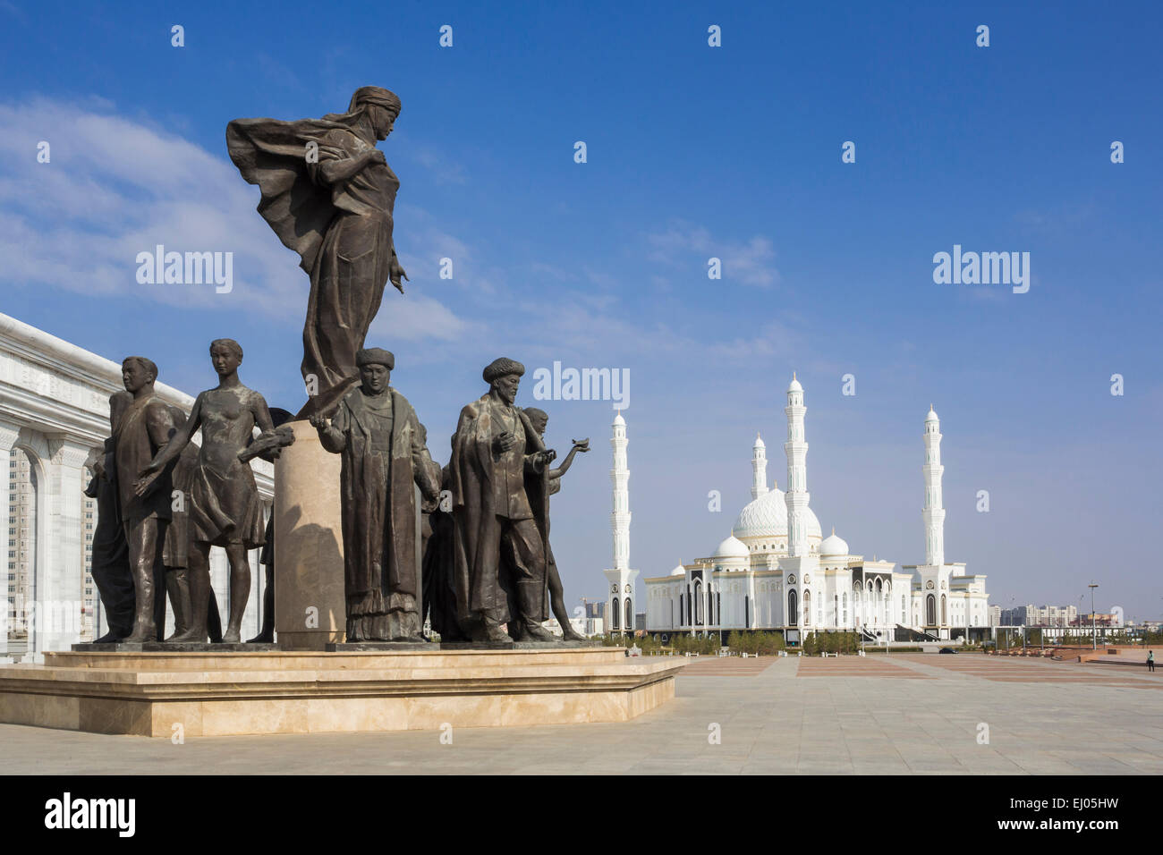 Ville administrative, Astana, Kazakhstan, de la ville, de l'Asie centrale, Monument, Monument, mosquée Hazret, Sultan, Nouveau, l'été, de l'architecture Banque D'Images