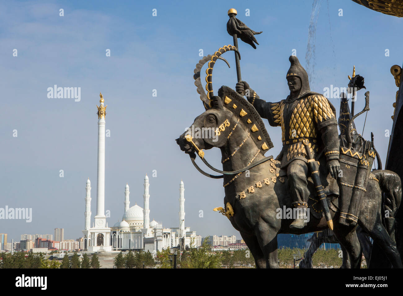 Ville administrative, Astana, construire, Ville, Hazret Sultan, au Kazakhstan, en Asie centrale, Monument, mosquée, National Gallery, New, Su Banque D'Images