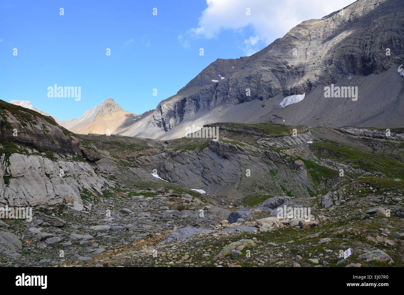 La Suisse, l'Europe, le canton de Glaris, Linthal, Linth, Mutten, Muttenbergen, montagnes, sommets, pics, stone Banque D'Images