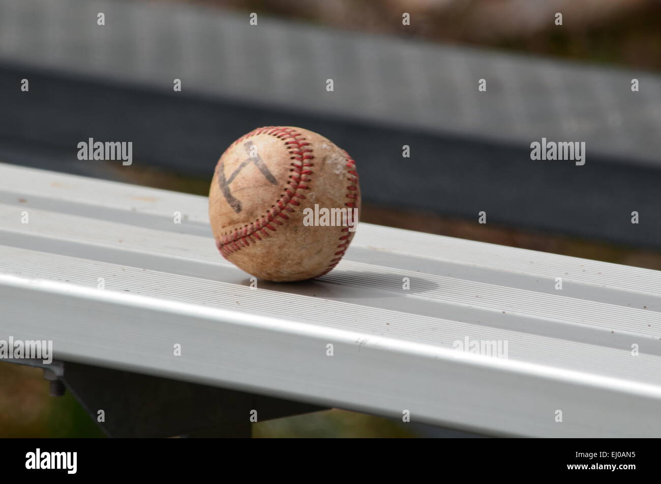 Sur les gradins de baseball Banque D'Images