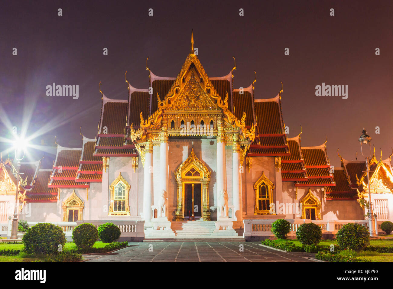 Thaïlande, Bangkok, Wat Benchamabophit aka le temple de marbre Banque D'Images