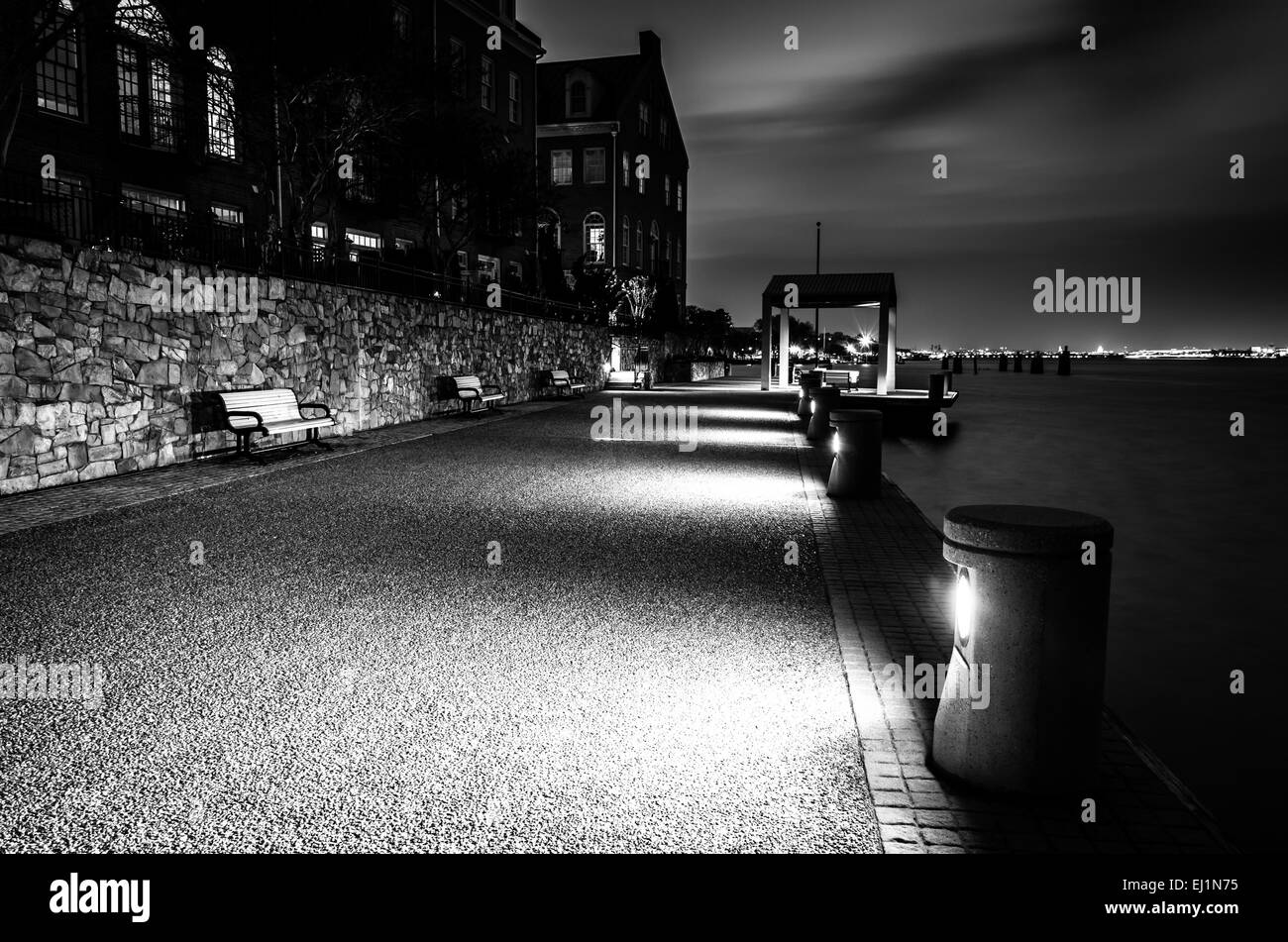 Le front de la nuit à Alexandria, en Virginie. Banque D'Images