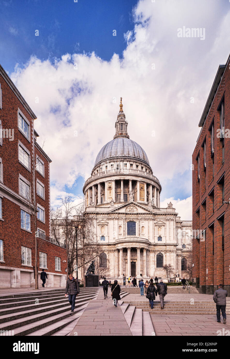La Cathédrale St Paul, à Londres, en Angleterre. Banque D'Images