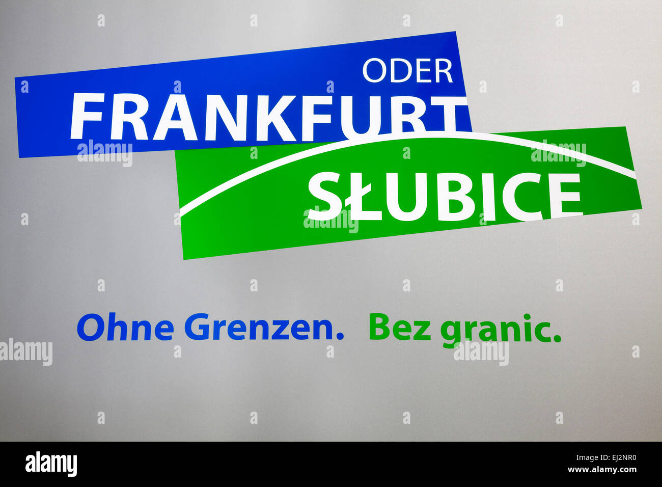 Frankfurt Oder Slubice sans frontières signer, Frankfurt Oder, Allemagne Banque D'Images