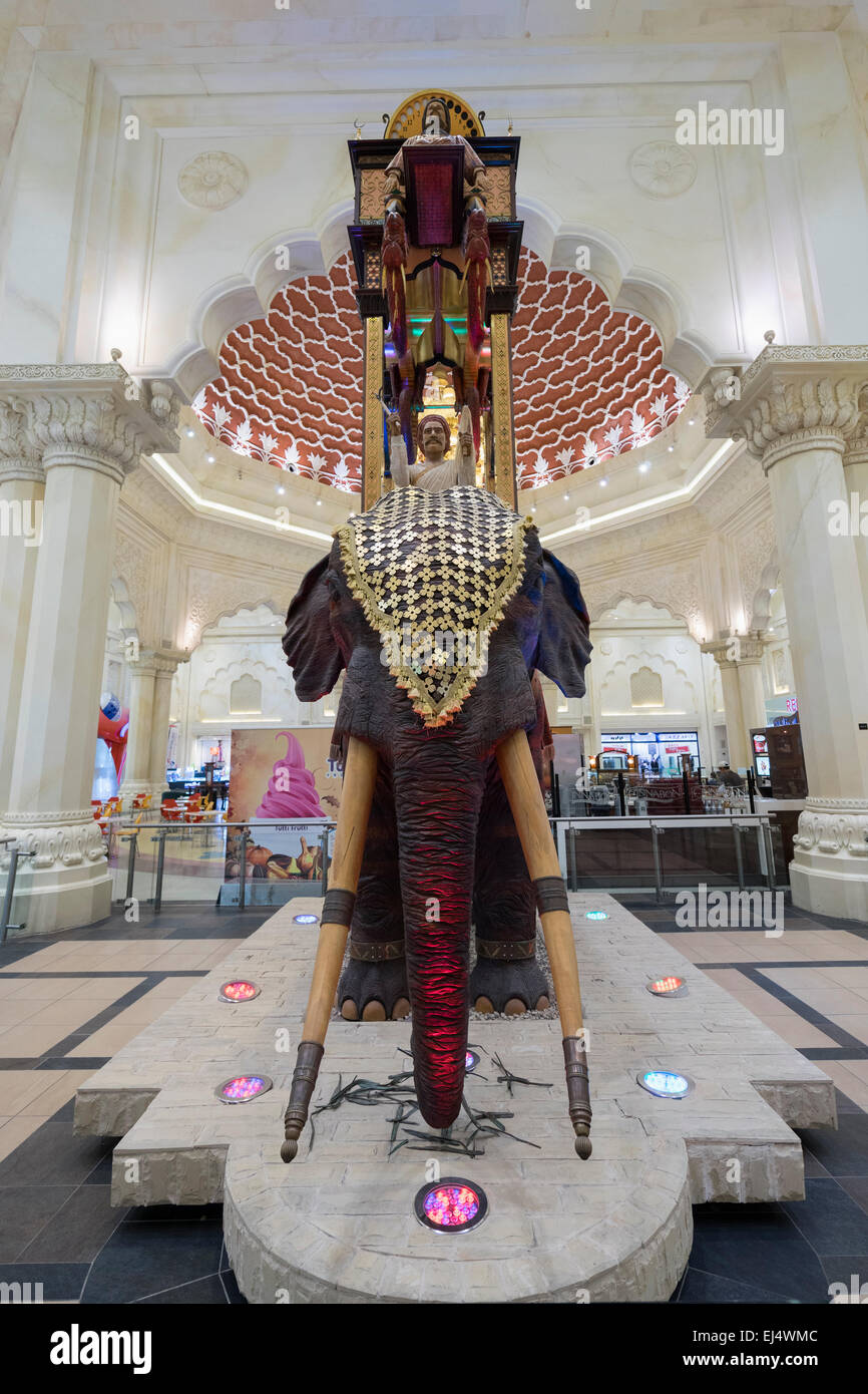 Intérieur de l'Inde Cour à Ibn Battuta Shopping Mall à Dubaï Émirats Arabes Unis Banque D'Images