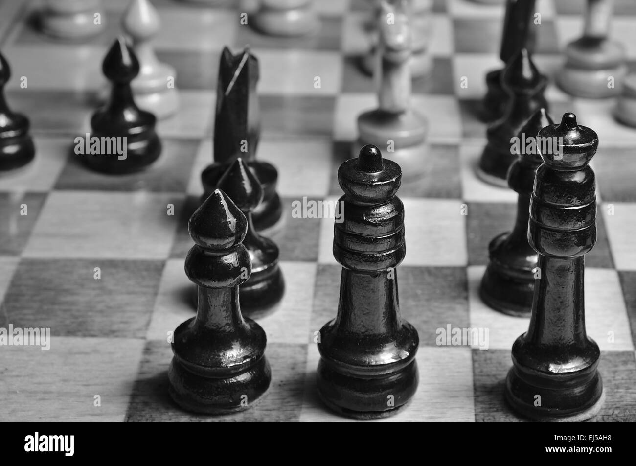 Jeu d'échecs. Photographie en noir et blanc d'un échiquier Banque D'Images