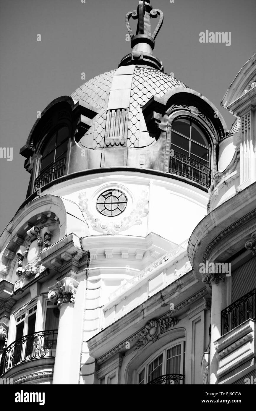 Ancien édifice décoratif sur la Gran Via à Madrid, Espagne Banque D'Images