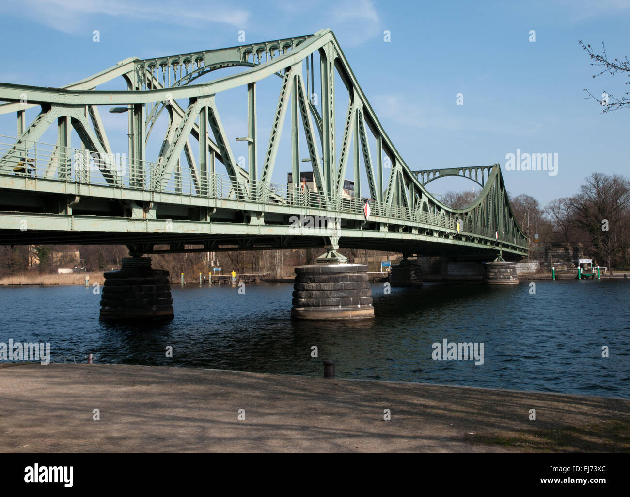 Glienicker Bruecke bridge, théâtre d'échanges d'espion de la guerre froide Banque D'Images