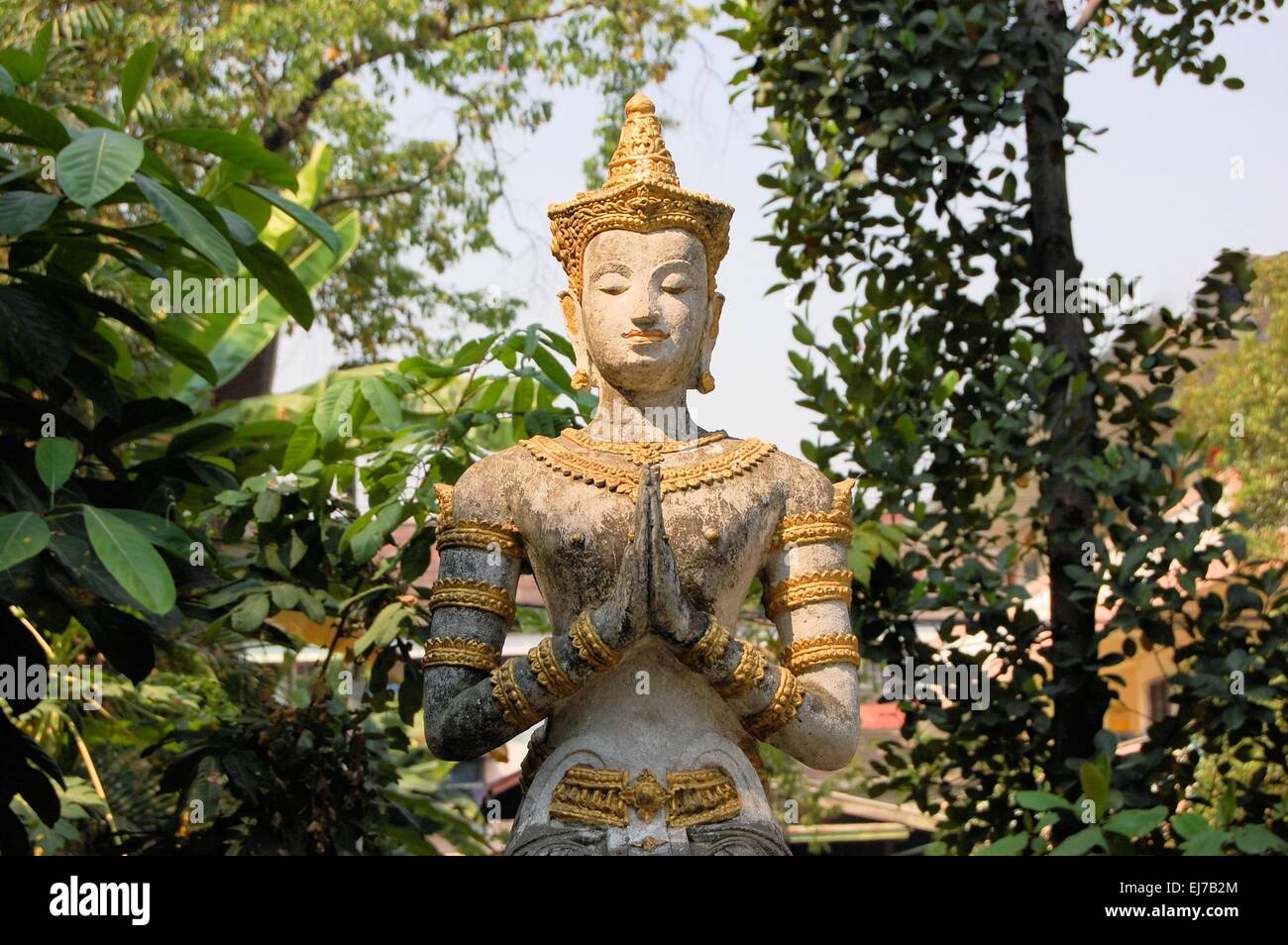 Temple bouddhiste à l'Apsara, Chiang Mai , Thaïlande. Banque D'Images