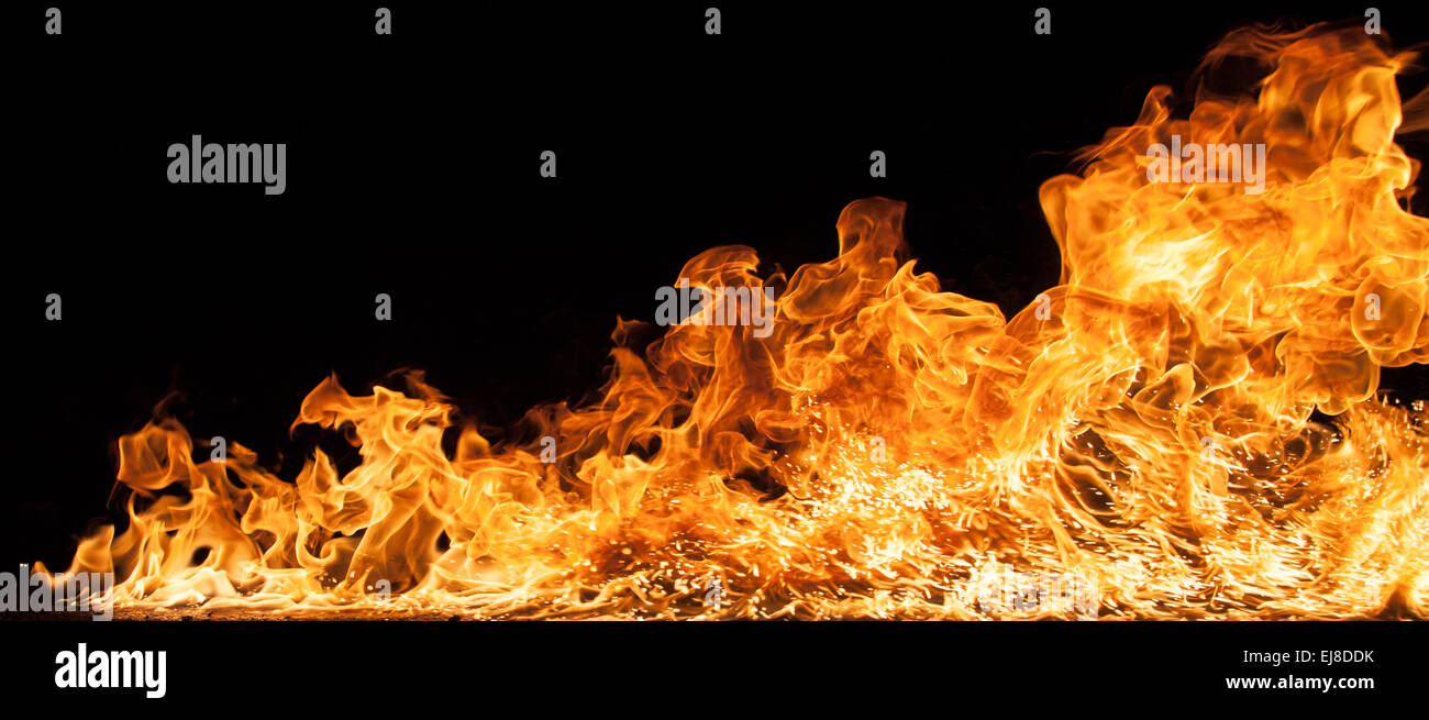 De belles flammes feu élégant, close-up. Banque D'Images