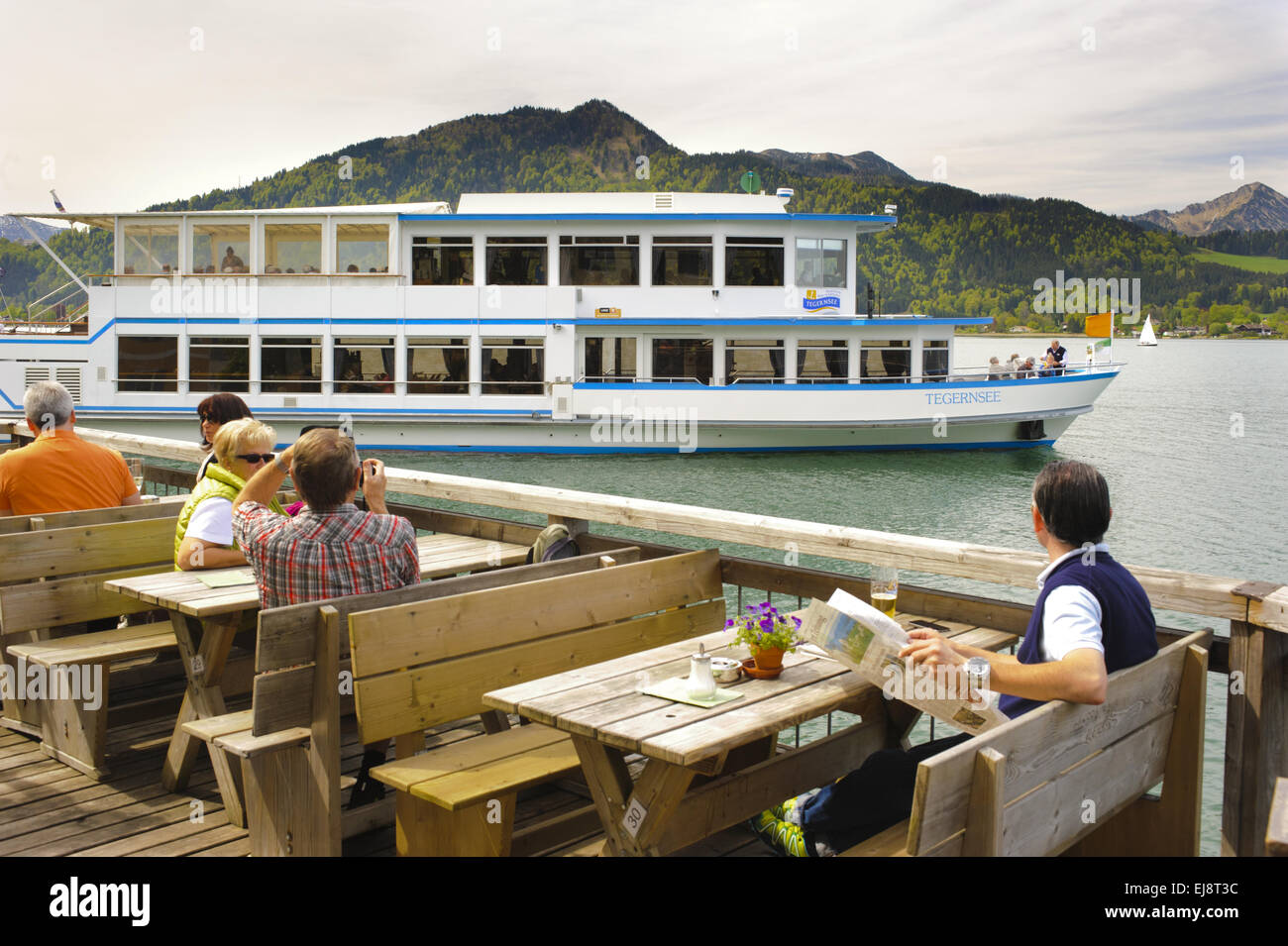 Bateau sur le lac Tegernsee en Bavière Banque D'Images