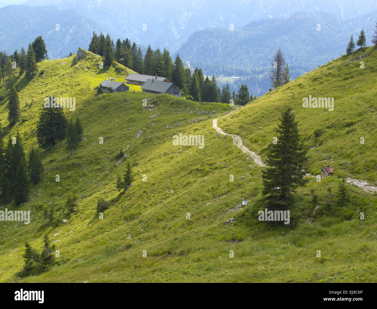 Sentier de randonnée dans les montagnes de Bavière Banque D'Images