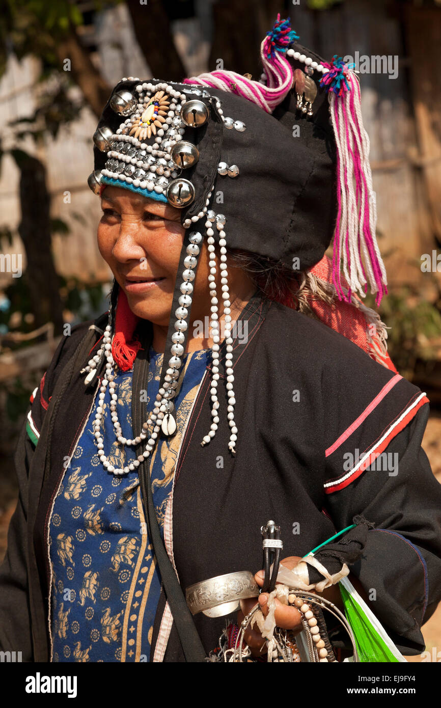 Femme Akha, le nord de la Thaïlande Banque D'Images