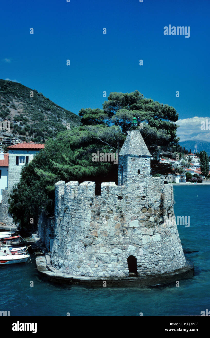 Ou Venitan ou citadelle vénitienne Fort à Nafpaktos, Site de la bataille navale de Lépante en 1571, Grèce Banque D'Images