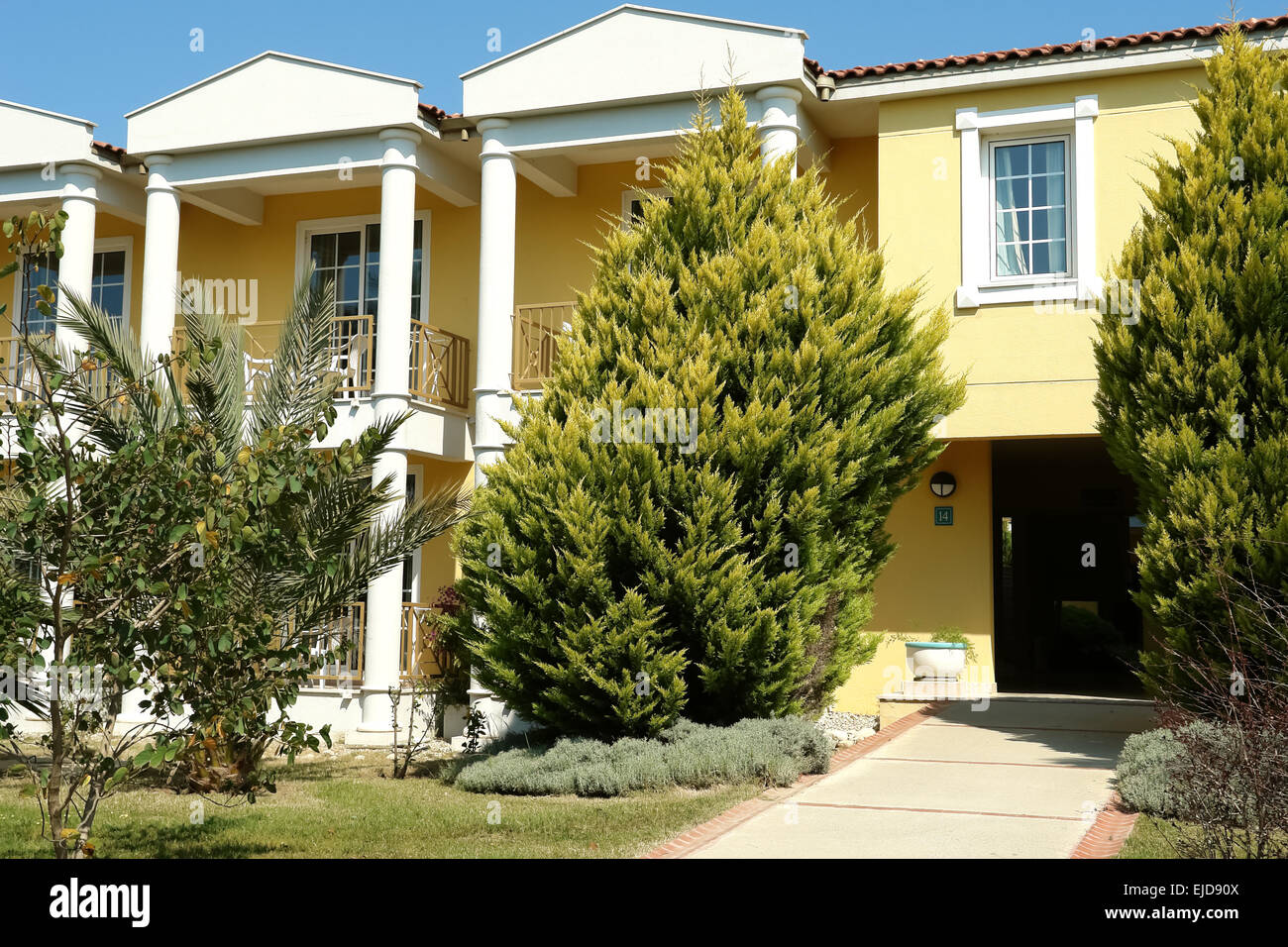 Villas et hôtel de grande classe dans le jardin de la Turquie. Banque D'Images