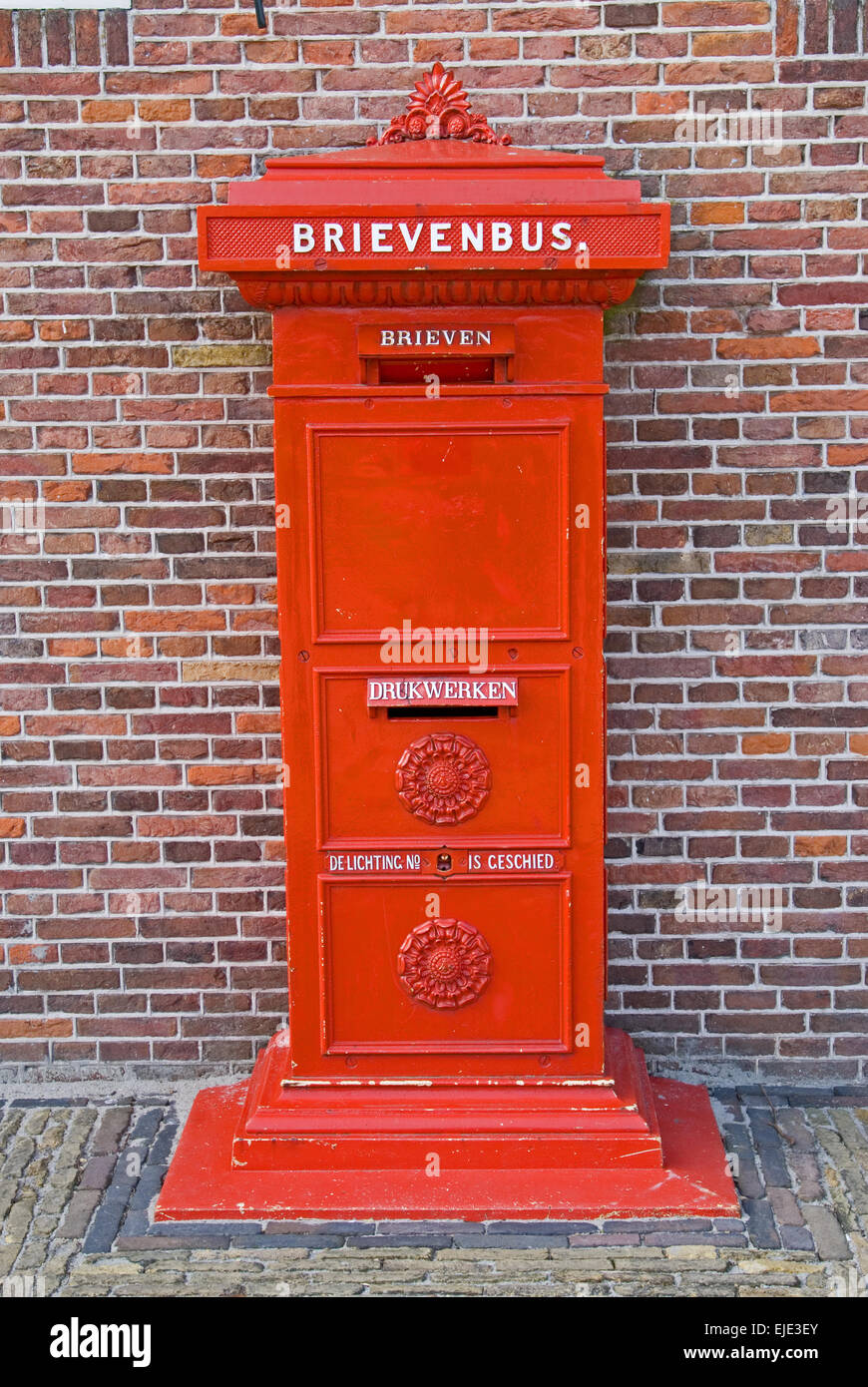 Post box amsterdam Banque de photographies et d'images à haute résolution -  Alamy