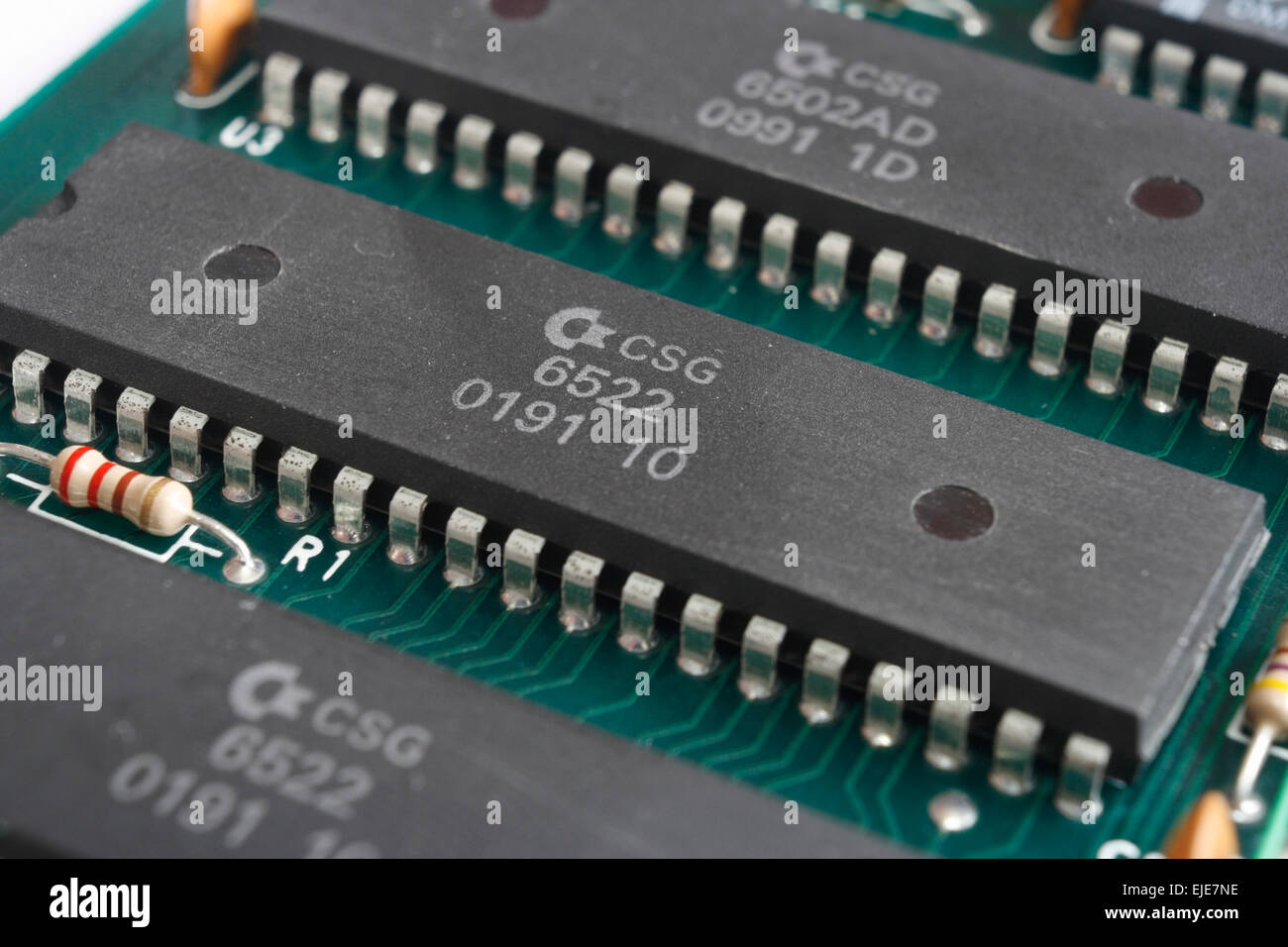Carte de circuit imprimé avec puce de microprocesseur à circuits intégrés, composants électroniques Banque D'Images