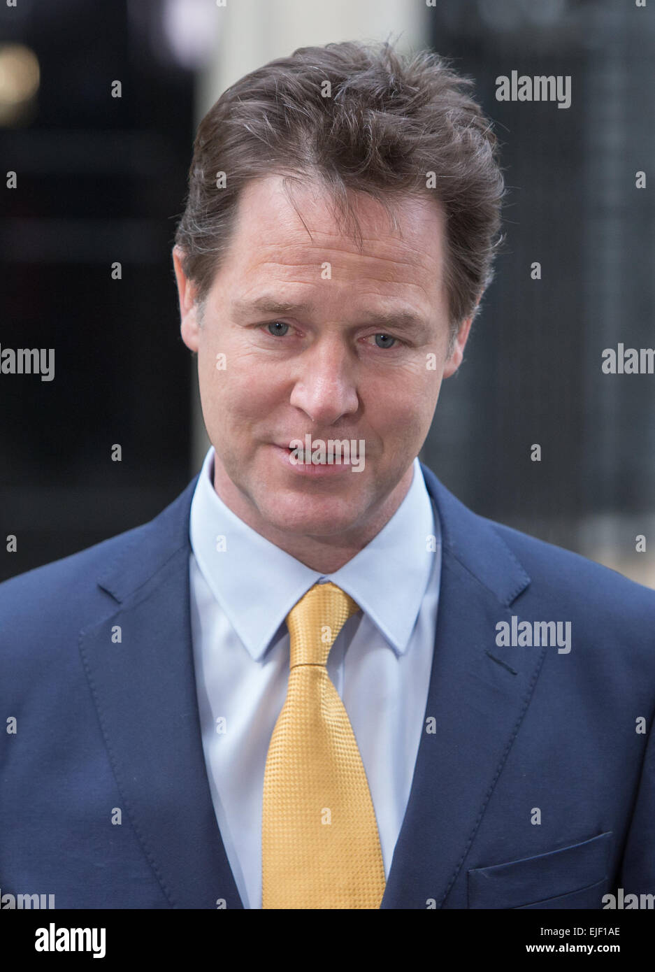 Nick Clegg, vice-premier ministre, ce qui donne une interview télévisée à Downing Street,London Banque D'Images