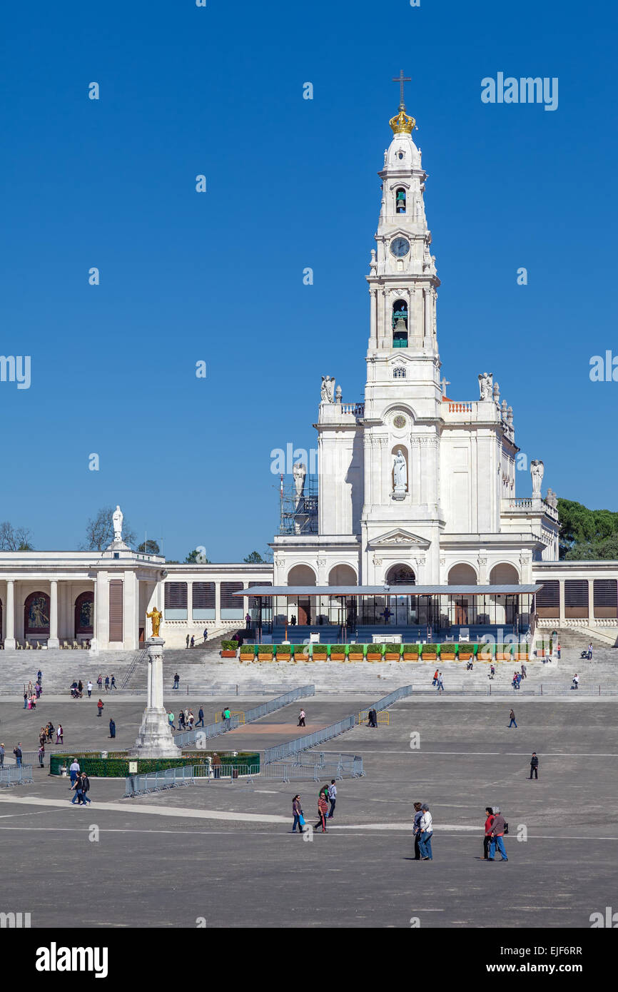 Sanctuaire de Fatima, au Portugal. Basilique Notre Dame du Rosaire et monument sacré-Cœur de Jésus Banque D'Images