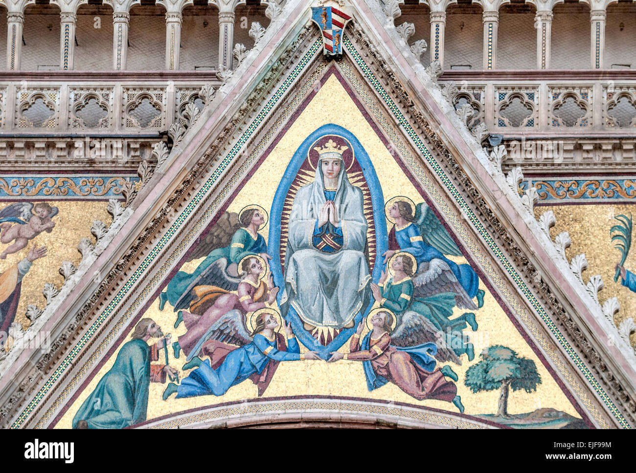 Détails architecturaux à la cathédrale d'Orvieto (Duomo di Orvieto), Ombrie, Italie Banque D'Images