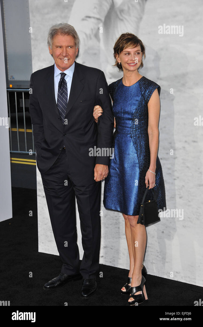 LOS ANGELES, CA - 9 avril 2013 : Harrison Ford & Calista Flockhart épouse au Los Angeles première de son nouveau film '42 : l'histoire vraie d'une légende américaine" au Chinese Theatre, à Hollywood. Photo : Jaguar Banque D'Images