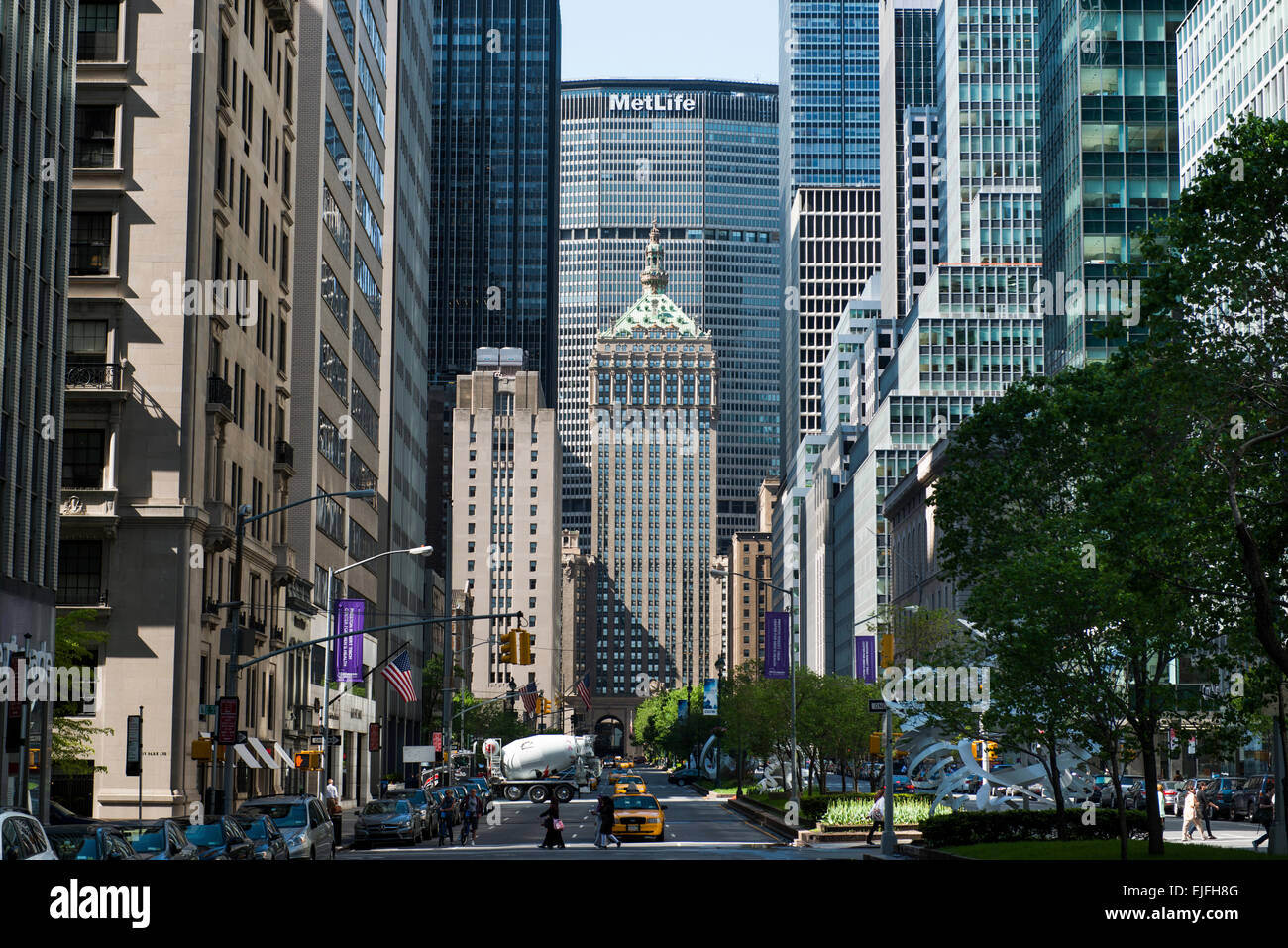 Voir des bâtiments, Park Avenue, Manhattan, New York City, New York State, USA Banque D'Images