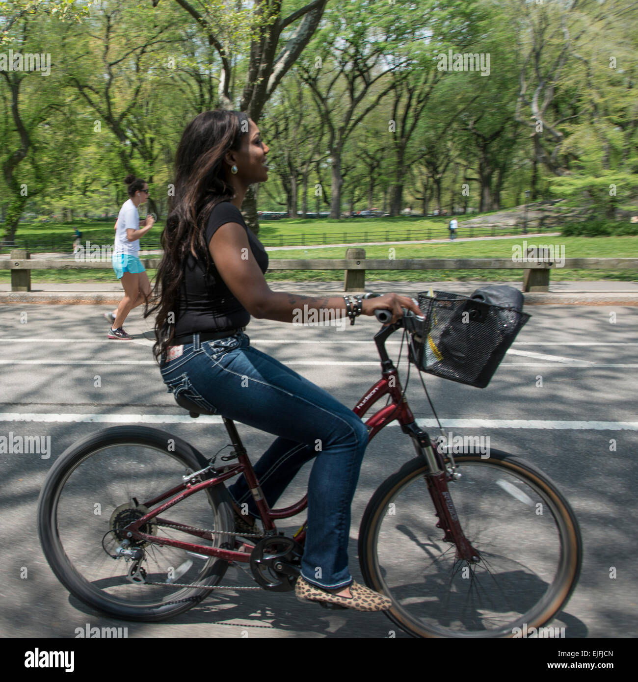 Bicycle cycling central park new york Banque de photographies et d'images à  haute résolution - Alamy