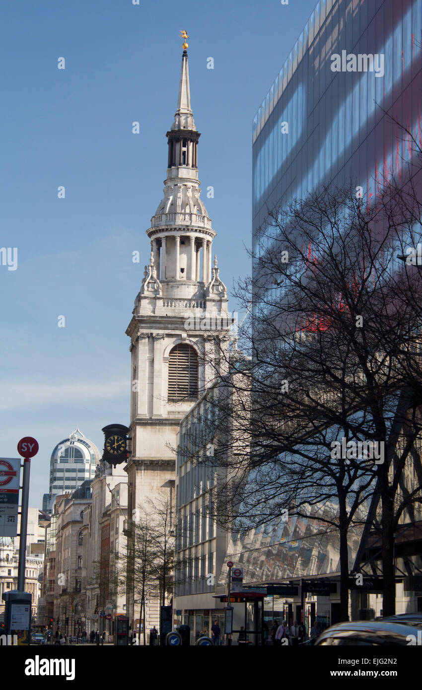 St Mary Le Bow church également connu sous le nom de Bow Bells Cheapside Ville de London England UK Banque D'Images