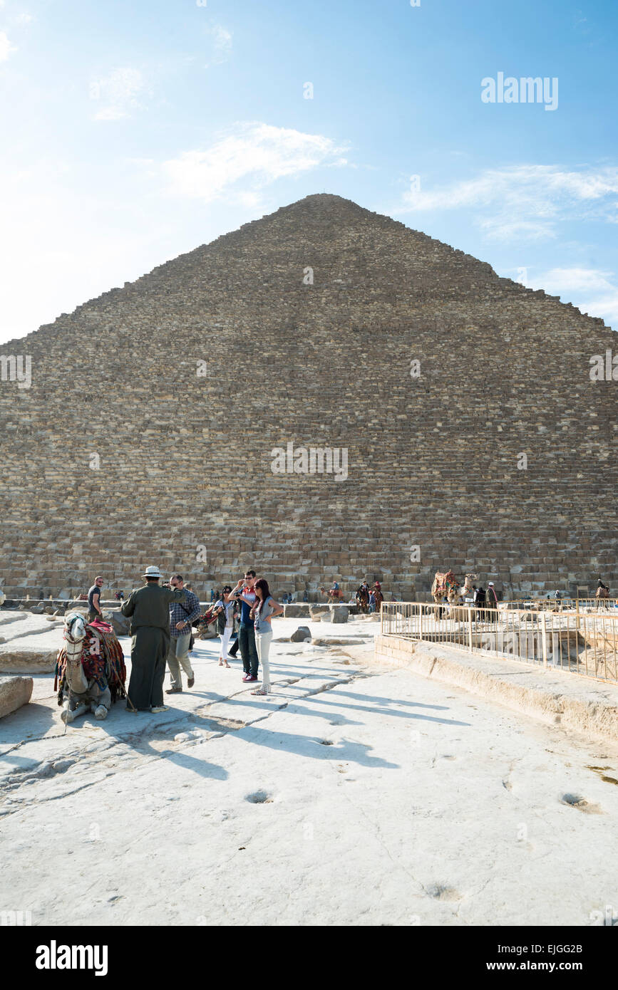 La grande pyramide de Gizeh (pyramide de Chéops et la pyramide de Khéops), Giza, Egypte Banque D'Images
