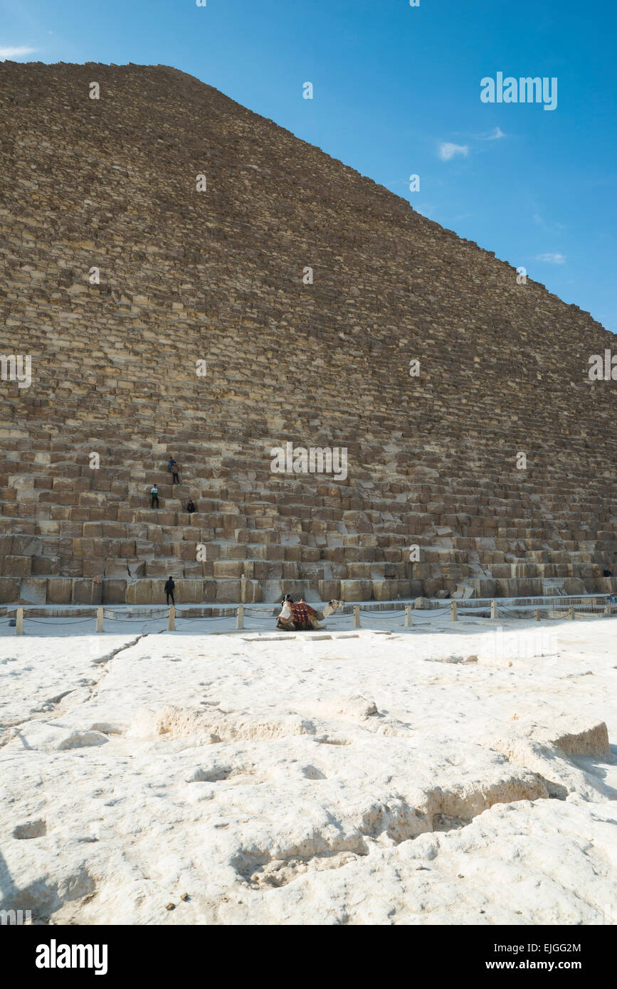 La grande pyramide de Gizeh (pyramide de Chéops et la pyramide de Khéops), Giza, Egypte Banque D'Images