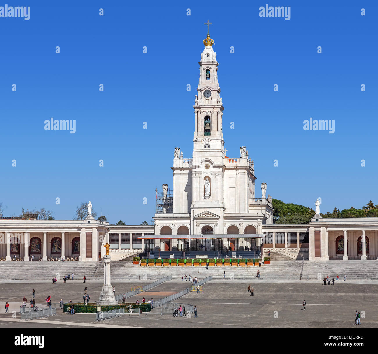 Sanctuaire de Fatima, au Portugal. Basilique Notre Dame du Rosaire et monument sacré-Cœur de Jésus Banque D'Images