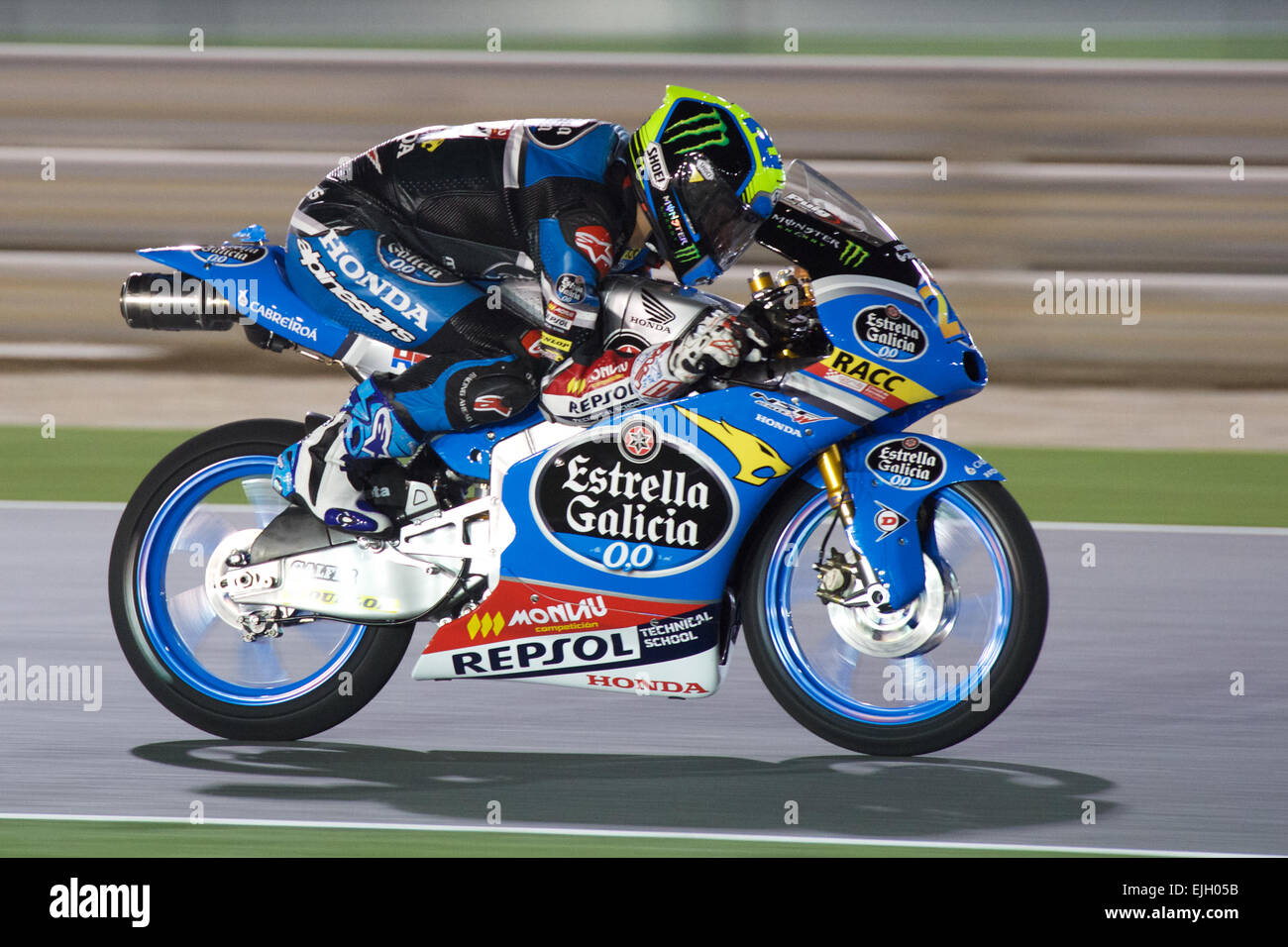 Le circuit de Losail, au Qatar. 26 mars, 2015. Fabio Quartararo sur sa  Moto3 bikeson le passage pour le début de l'année 2015, le Grand Prix moto  de la FIM. Crédit :