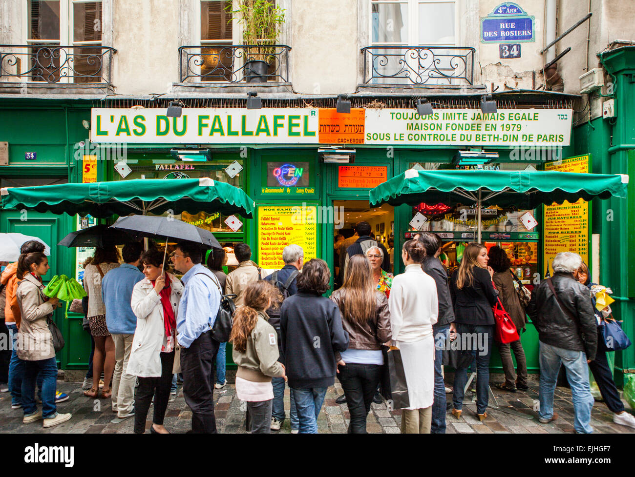 Falafel boutique dans le Marais, Paris, France Banque D'Images