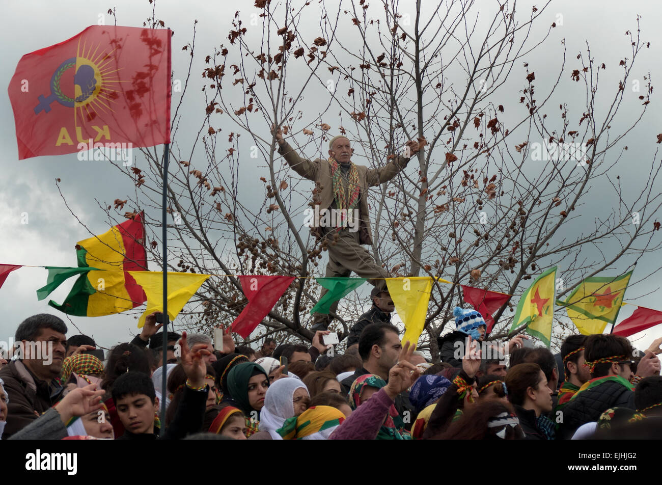 Célébrer les kurdes Newroz, Nouvel An kurde à Diyarbakir, Turquie, Kurdistan turc Banque D'Images