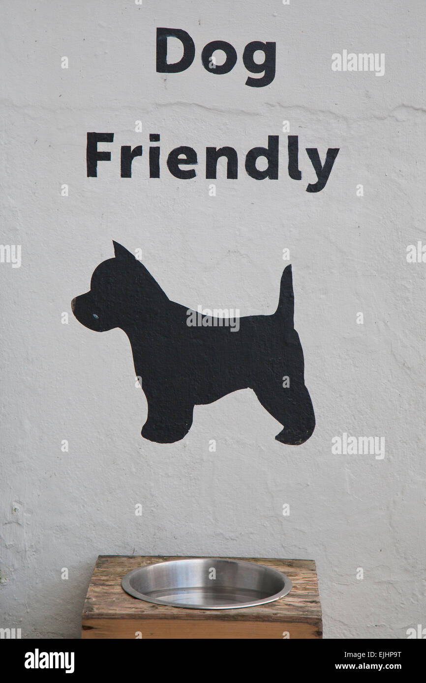 Dog Friendly Sign Banque D'Images